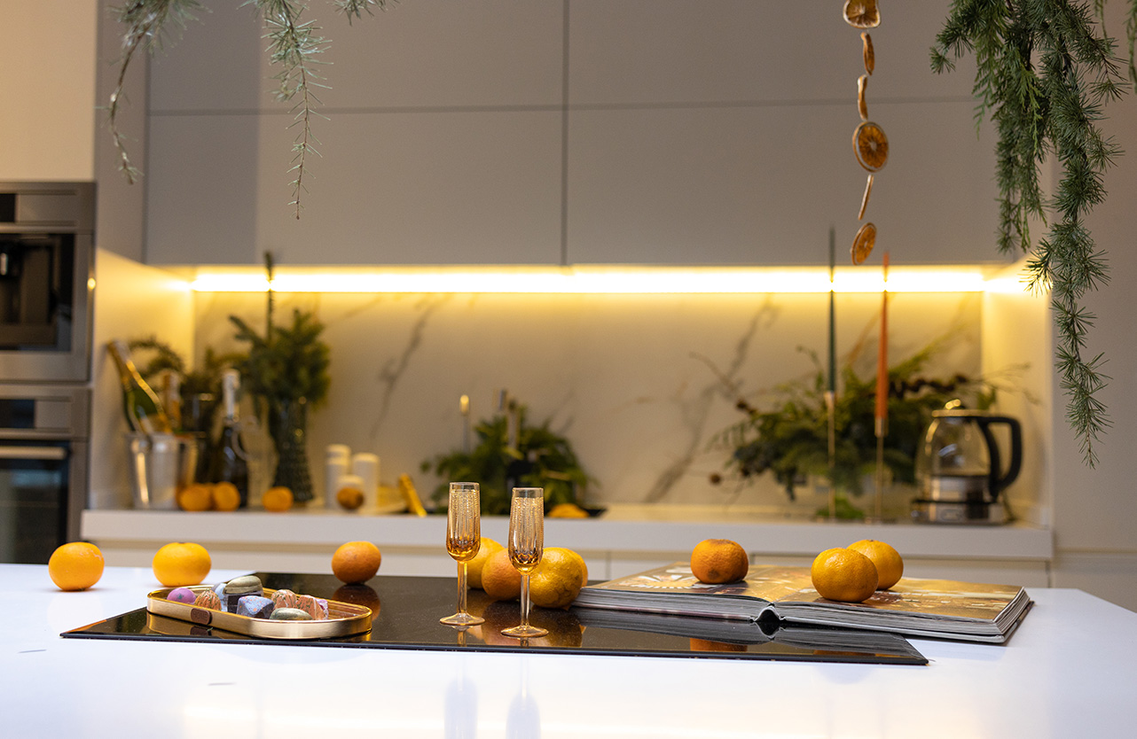Lighting Control - Smart Home Ambiance
